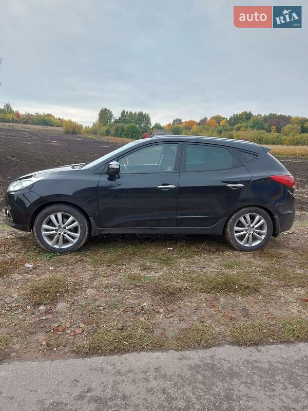 Позашляховик / Кросовер Hyundai ix35 2010 в Чернігові фото 3 Позашляховик / Кросовер Hyundai ix35 2010 в Чернігові