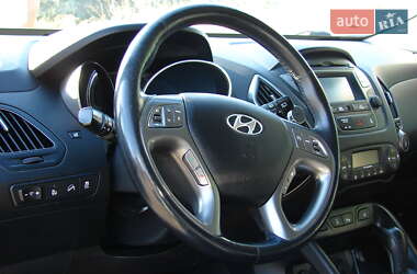 Внедорожник / Кроссовер Hyundai ix35 2014 в 