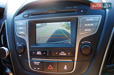 Внедорожник / Кроссовер Hyundai ix35 2014 в 