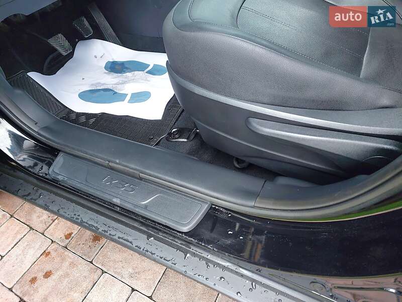 Позашляховик / Кросовер Hyundai ix35 2015 в Рівному