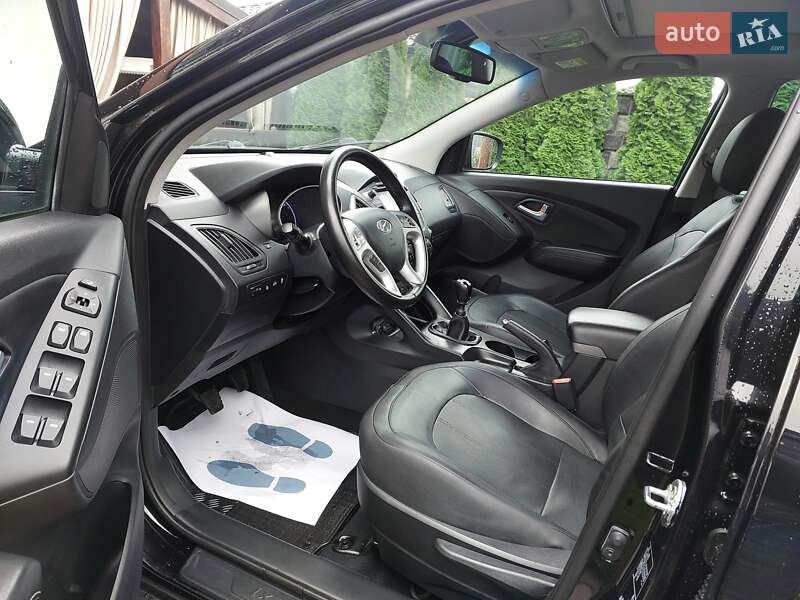 Позашляховик / Кросовер Hyundai ix35 2015 в Рівному