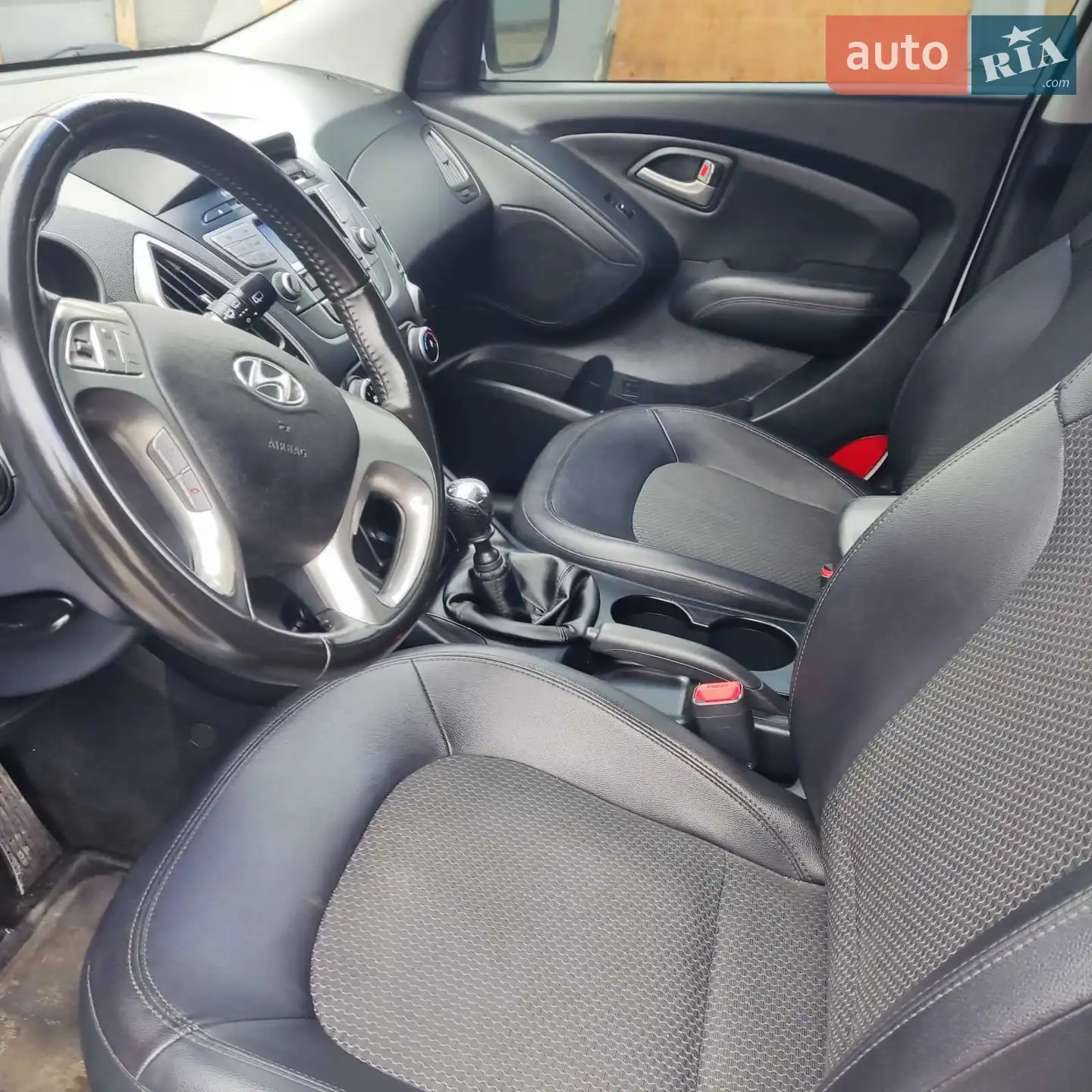 2010 Hyundai ix35 - мініатюра 2