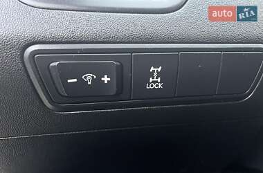 Внедорожник / Кроссовер Hyundai ix35 2011 в 