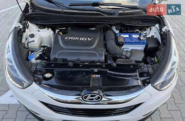 Внедорожник / Кроссовер Hyundai ix35 2014 в 