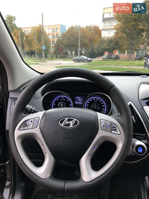 Позашляховик / Кросовер Hyundai ix35 2013 в Рівному