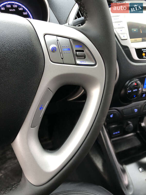 Позашляховик / Кросовер Hyundai ix35 2013 в Рівному