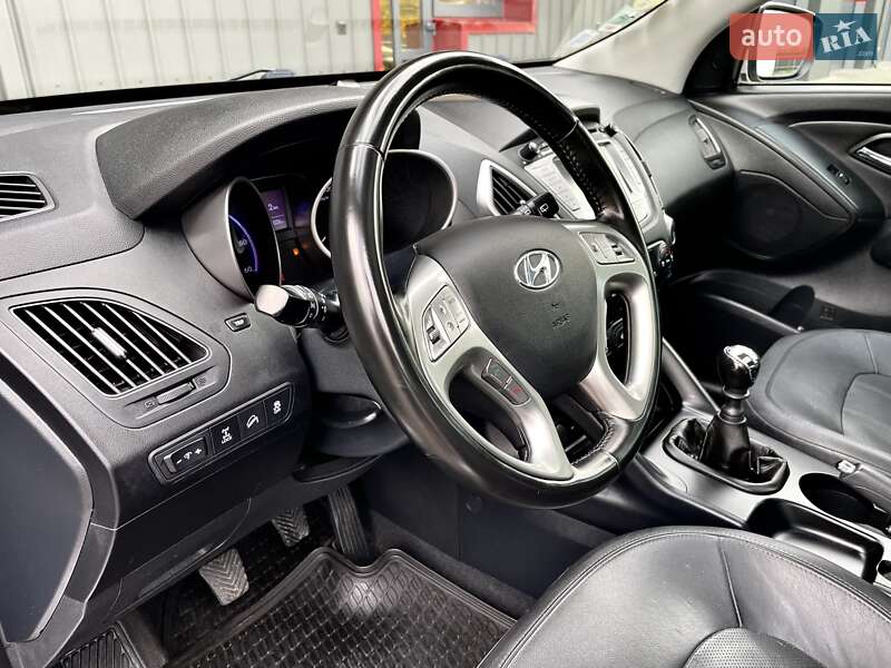 Позашляховик / Кросовер Hyundai ix35 2012 в Ковелі
