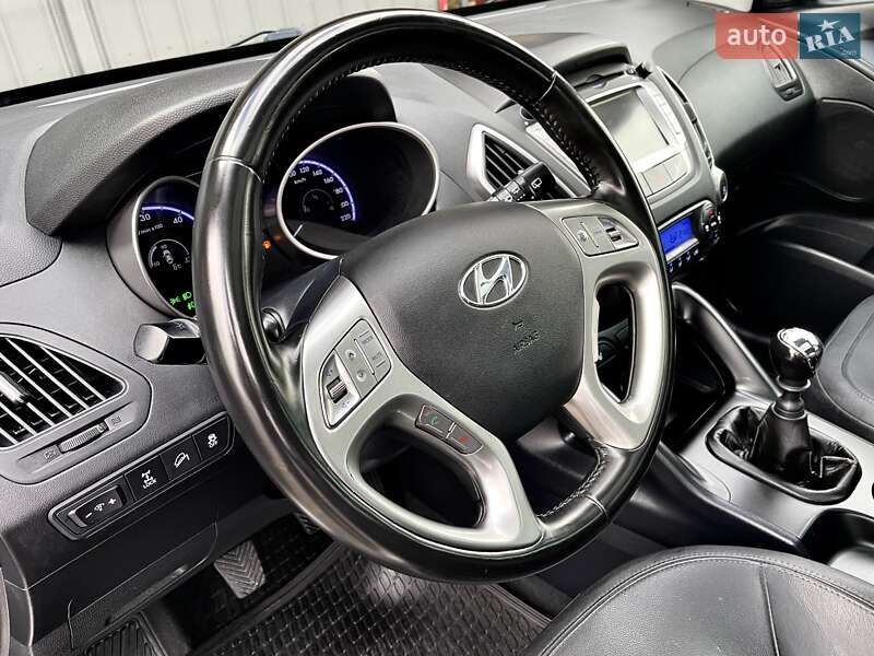 Позашляховик / Кросовер Hyundai ix35 2012 в Ковелі