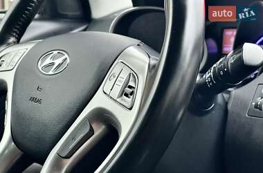 Внедорожник / Кроссовер Hyundai ix35 2012 в 