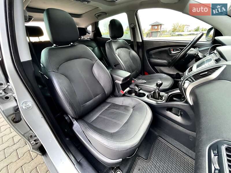 Позашляховик / Кросовер Hyundai ix35 2012 в Ковелі