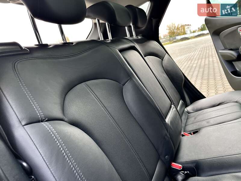 Позашляховик / Кросовер Hyundai ix35 2012 в Ковелі