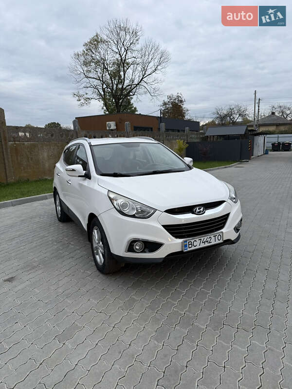 Позашляховик / Кросовер Hyundai ix35 2012 в Трускавці фото 3 Позашляховик / Кросовер Hyundai ix35 2012 в Трускавці