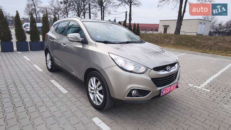 Внедорожник / Кроссовер Hyundai ix35 2011 в Львове