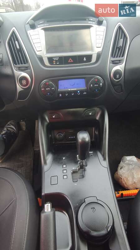 Внедорожник / Кроссовер Hyundai ix35 2011 в Львове