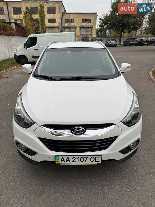 Внедорожник / Кроссовер Hyundai ix35 2014 в Киеве фото 4 Внедорожник / Кроссовер Hyundai ix35 2014 в Киеве