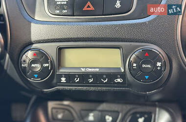 Внедорожник / Кроссовер Hyundai ix35 2014 в 