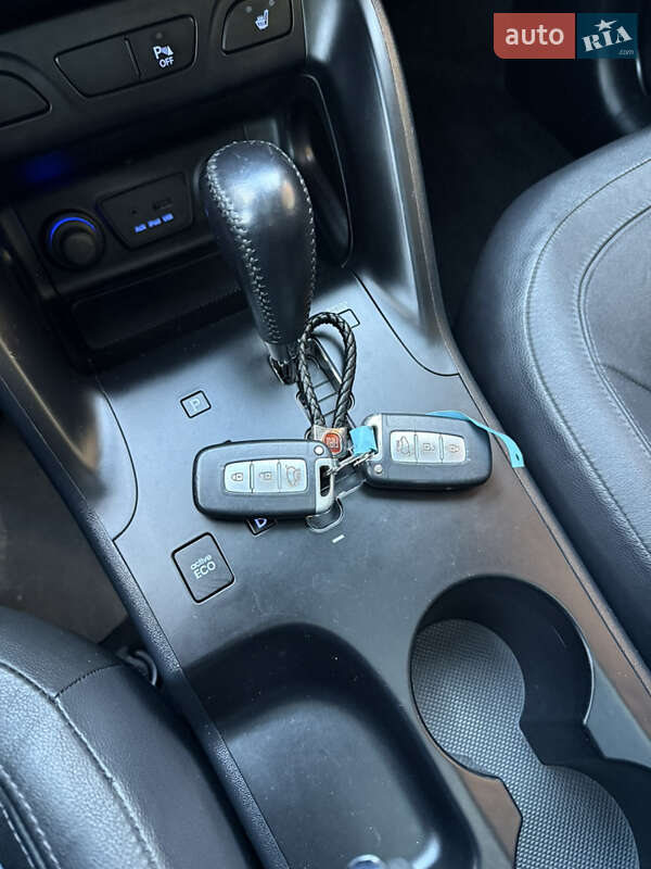 Позашляховик / Кросовер Hyundai ix35 2012 в Надвірній фото 43 Позашляховик / Кросовер Hyundai ix35 2012 в Надвірній