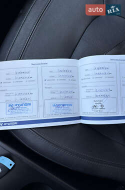 Внедорожник / Кроссовер Hyundai ix35 2012 в 