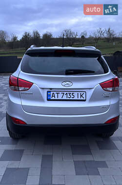 Внедорожник / Кроссовер Hyundai ix35 2013 в 