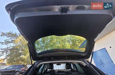 Внедорожник / Кроссовер Hyundai ix35 2013 в 