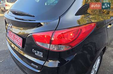 Внедорожник / Кроссовер Hyundai ix35 2013 в 