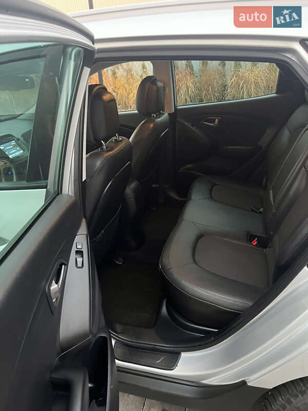 Позашляховик / Кросовер Hyundai ix35 2013 в Луцьку фото 18 Позашляховик / Кросовер Hyundai ix35 2013 в Луцьку