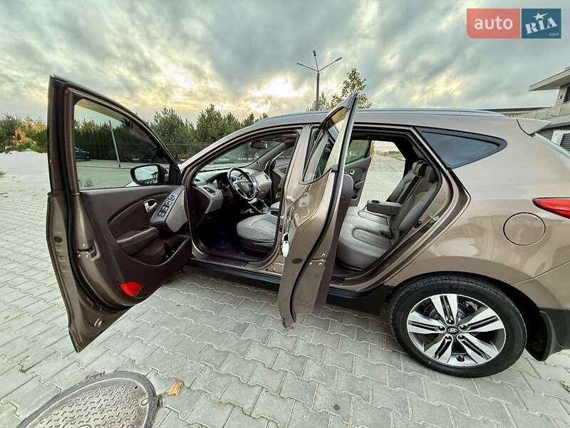 Позашляховик / Кросовер Hyundai ix35 2015 в Одесі