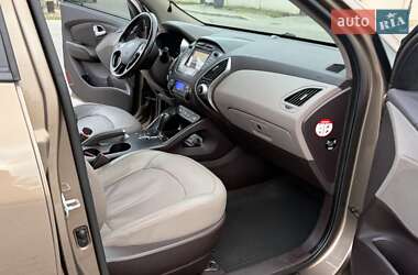 Внедорожник / Кроссовер Hyundai ix35 2015 в 