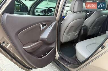 Внедорожник / Кроссовер Hyundai ix35 2015 в 