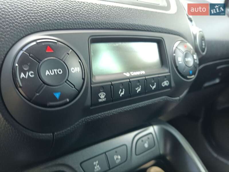 Внедорожник / Кроссовер Hyundai ix35 2014 в Луцке фото 48 Внедорожник / Кроссовер Hyundai ix35 2014 в Луцке