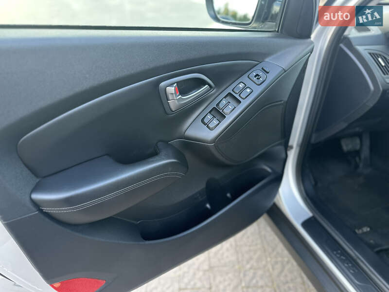 Внедорожник / Кроссовер Hyundai ix35 2014 в Бродах фото 16 Внедорожник / Кроссовер Hyundai ix35 2014 в Бродах