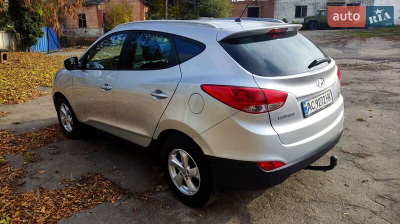 Внедорожник / Кроссовер Hyundai ix35 2010 в Ровно