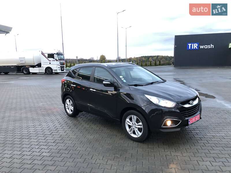 Внедорожник / Кроссовер Hyundai ix35 2011 в Луцке