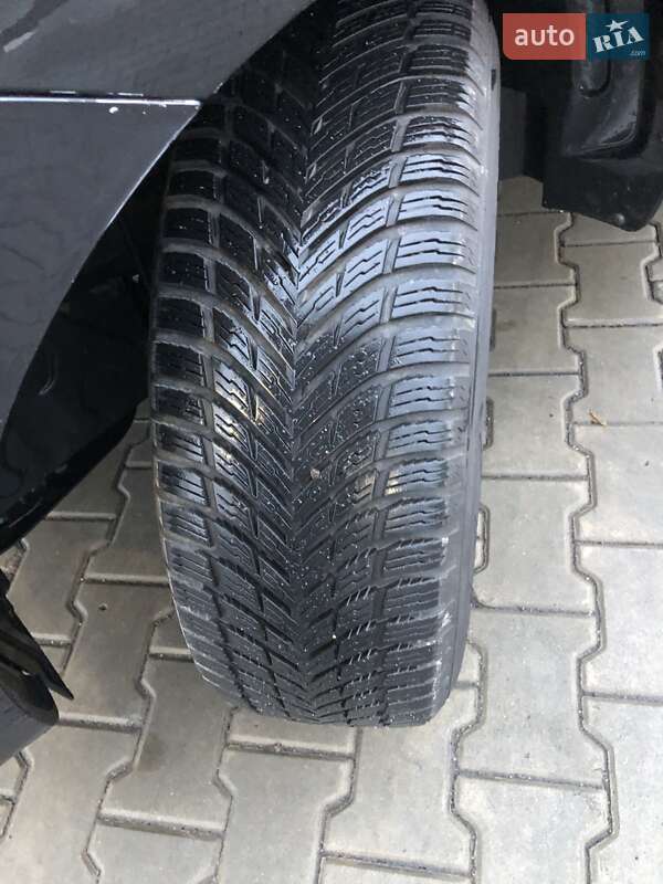 Внедорожник / Кроссовер Hyundai ix35 2011 в Луцке