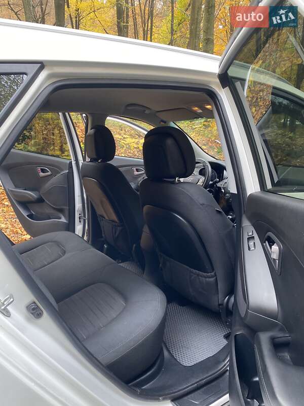 Внедорожник / Кроссовер Hyundai ix35 2013 в Львове фото 27 Внедорожник / Кроссовер Hyundai ix35 2013 в Львове