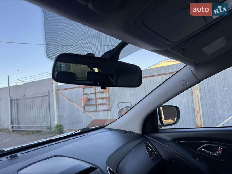 Позашляховик / Кросовер Hyundai ix35 2011 в Рівному