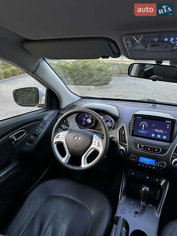 Позашляховик / Кросовер Hyundai ix35 2012 в Одесі
