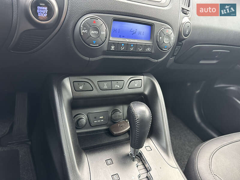 Внедорожник / Кроссовер Hyundai ix35 2015 в Луцке