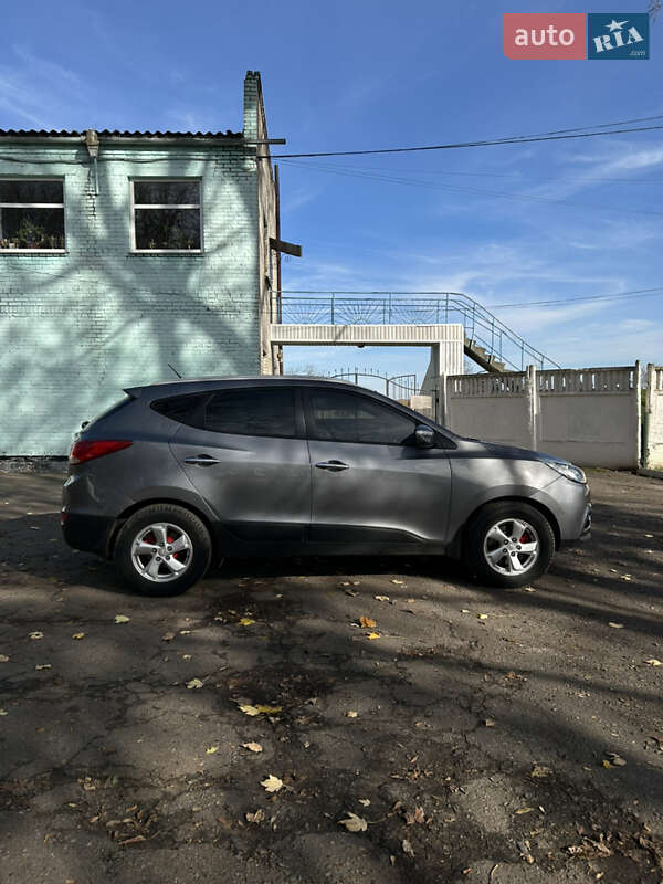 Внедорожник / Кроссовер Hyundai ix35 2011 в Теплике фото 7 Внедорожник / Кроссовер Hyundai ix35 2011 в Теплике