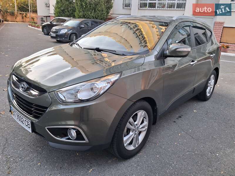 Внедорожник / Кроссовер Hyundai ix35 2011 в Одессе