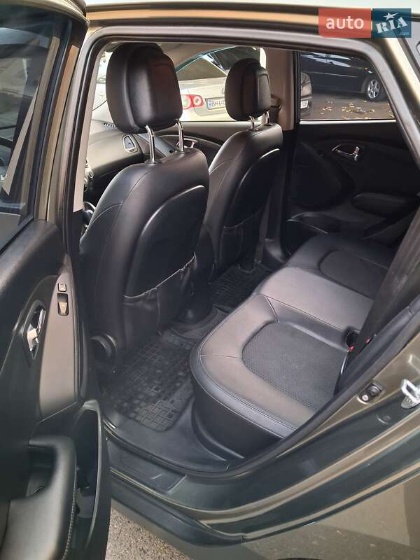 Внедорожник / Кроссовер Hyundai ix35 2011 в Одессе