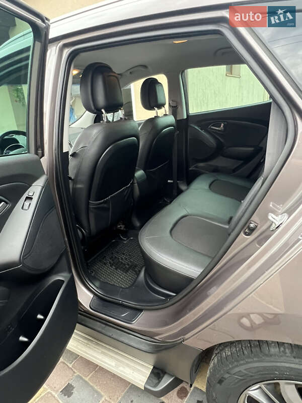 Внедорожник / Кроссовер Hyundai ix35 2015 в Львове