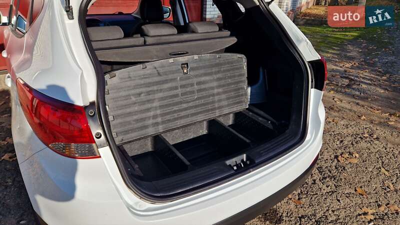 Внедорожник / Кроссовер Hyundai ix35 2010 в Киеве фото 18 Внедорожник / Кроссовер Hyundai ix35 2010 в Киеве