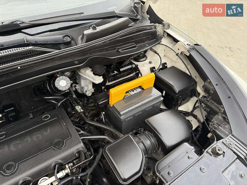 Внедорожник / Кроссовер Hyundai ix35 2012 в Черновцах фото 53 Внедорожник / Кроссовер Hyundai ix35 2012 в Черновцах