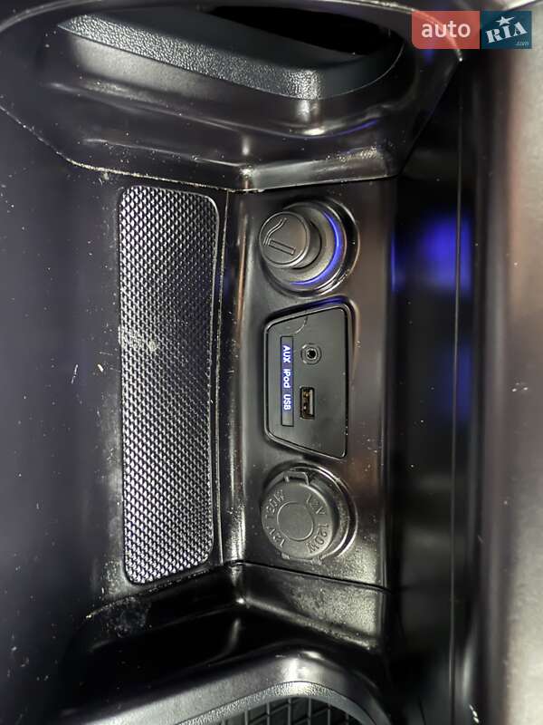 Внедорожник / Кроссовер Hyundai ix35 2012 в Черновцах фото 68 Внедорожник / Кроссовер Hyundai ix35 2012 в Черновцах