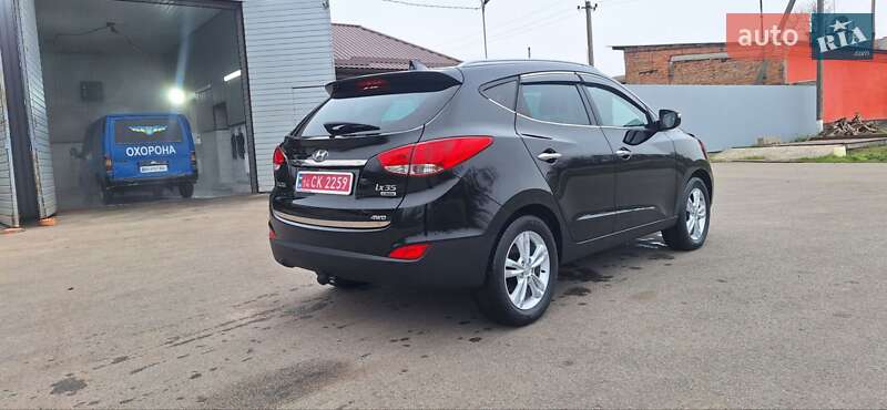 Внедорожник / Кроссовер Hyundai ix35 2014 в Новоархангельске