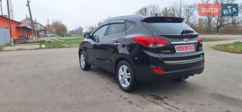 Внедорожник / Кроссовер Hyundai ix35 2014 в Новоархангельске