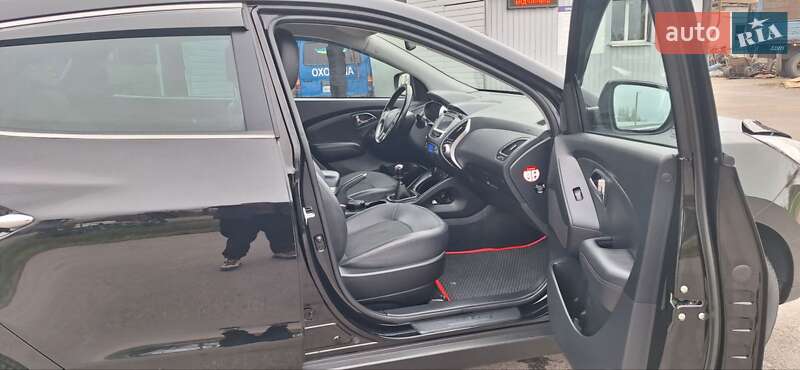 Внедорожник / Кроссовер Hyundai ix35 2014 в Новоархангельске