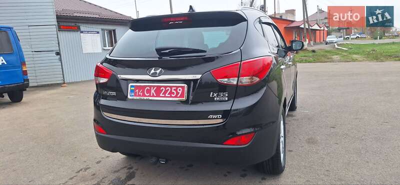 Внедорожник / Кроссовер Hyundai ix35 2014 в Новоархангельске
