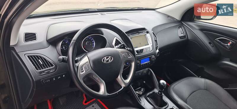 Внедорожник / Кроссовер Hyundai ix35 2014 в Новоархангельске